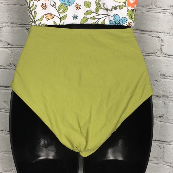 High Waisted Bikini Bottoms High Cut Tummy Control - Picture 3 of 4